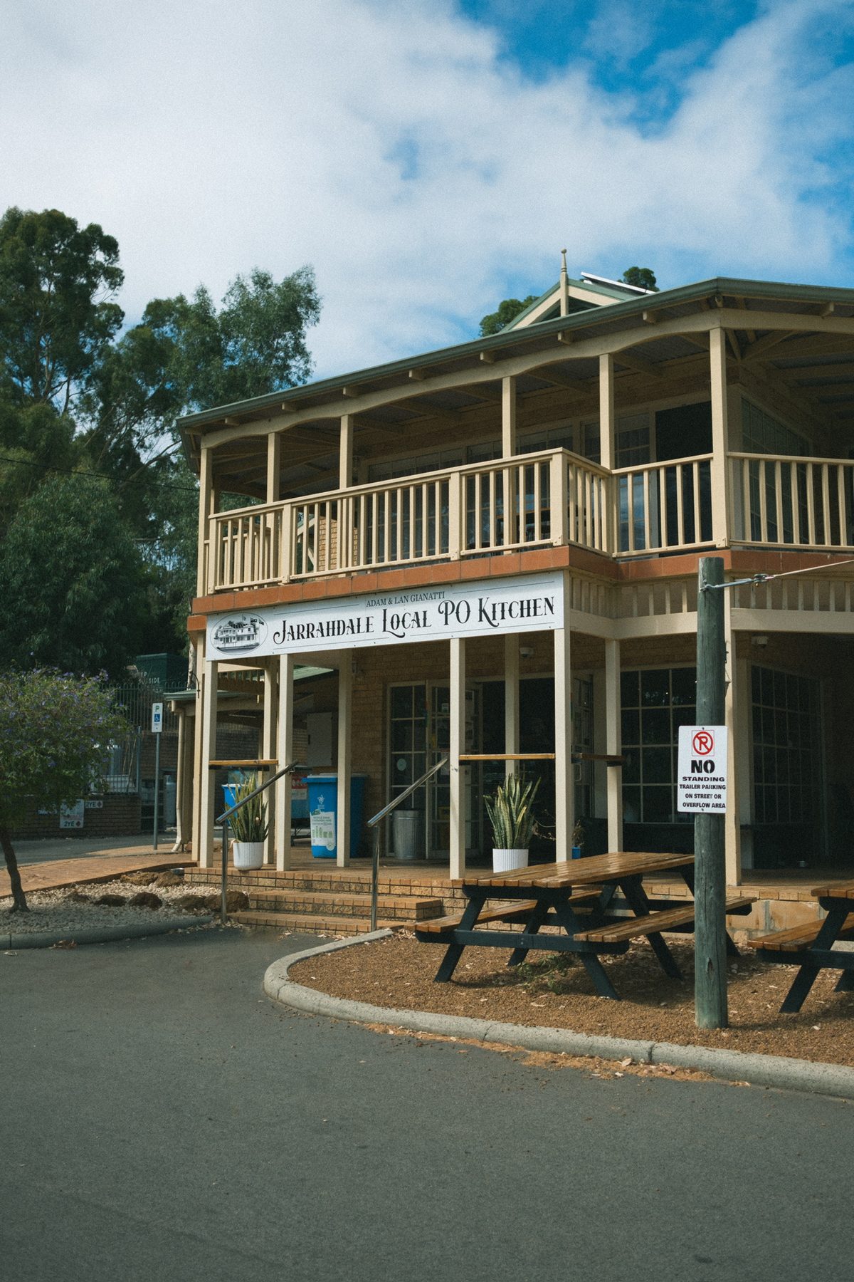 Café storefront, Jarrahdale Local PO Kitchen
